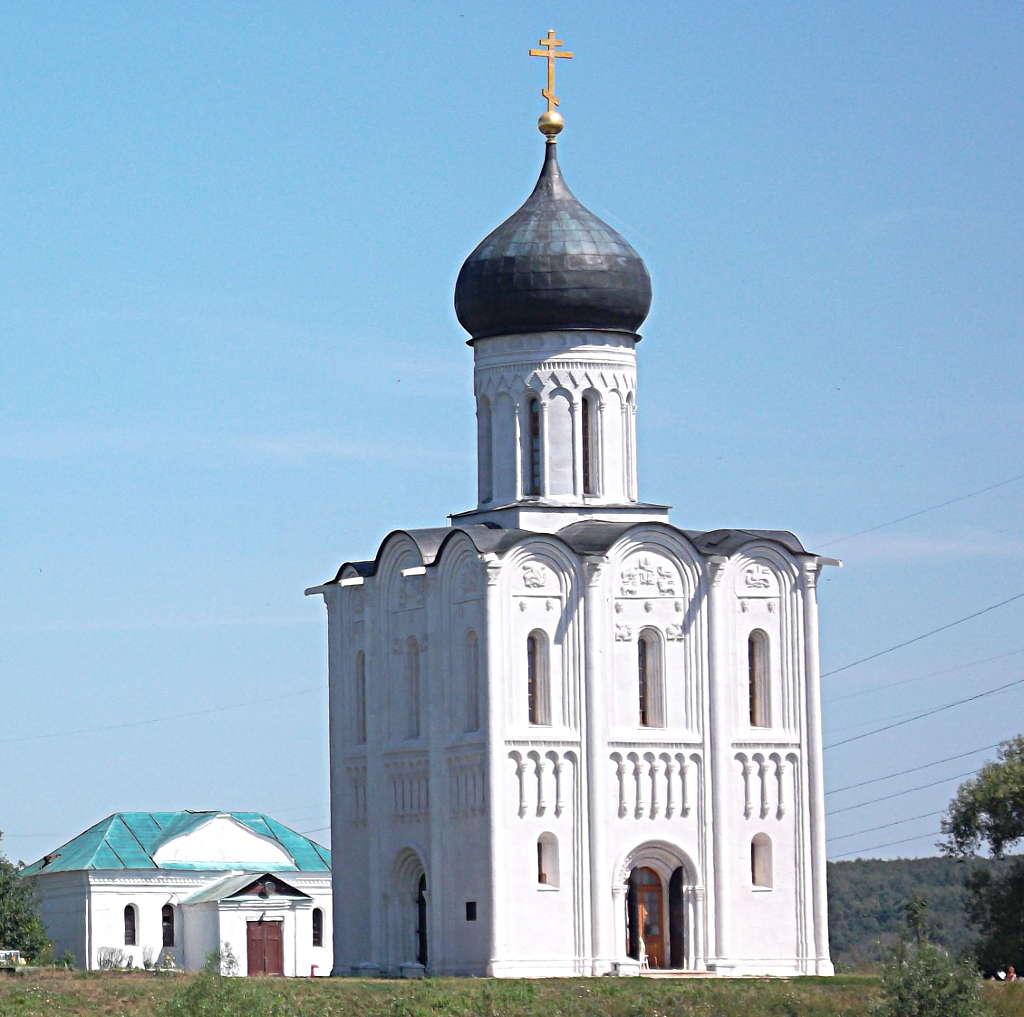 В каком веке построили церковь покрова